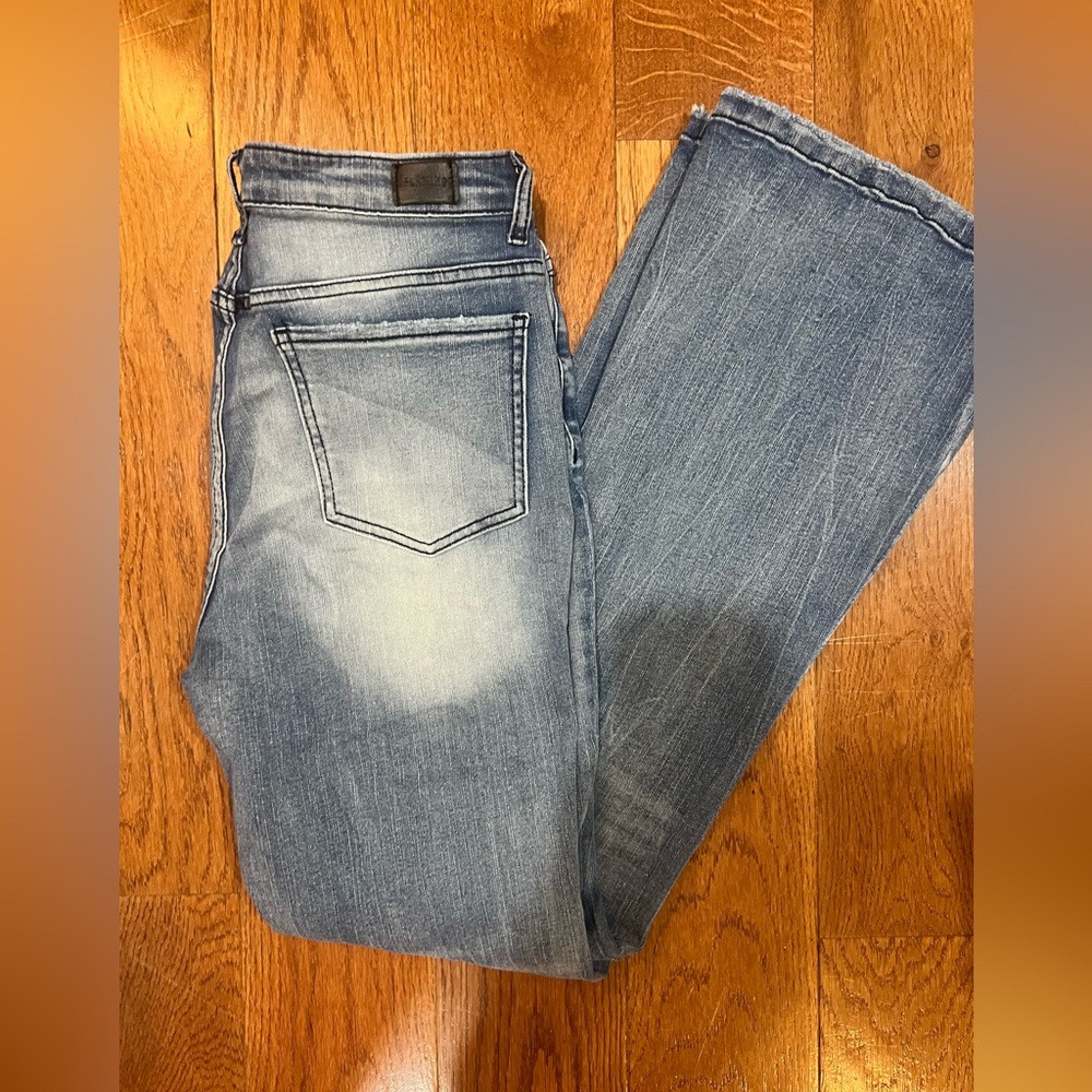 Boot cut jeans
